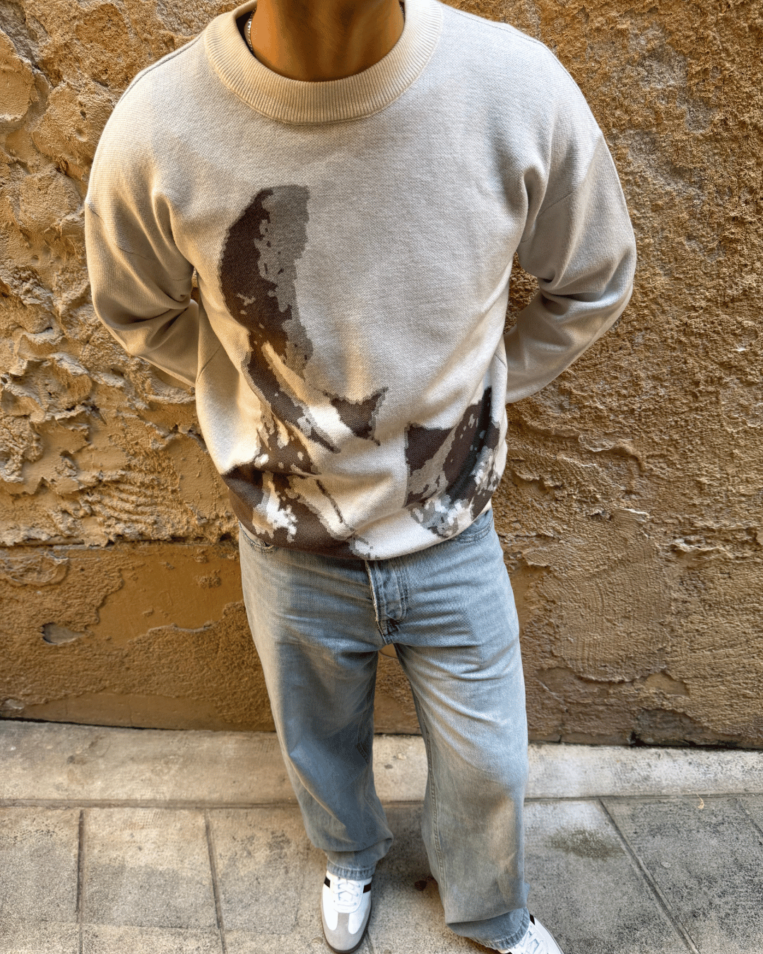 BLONDE KNIT