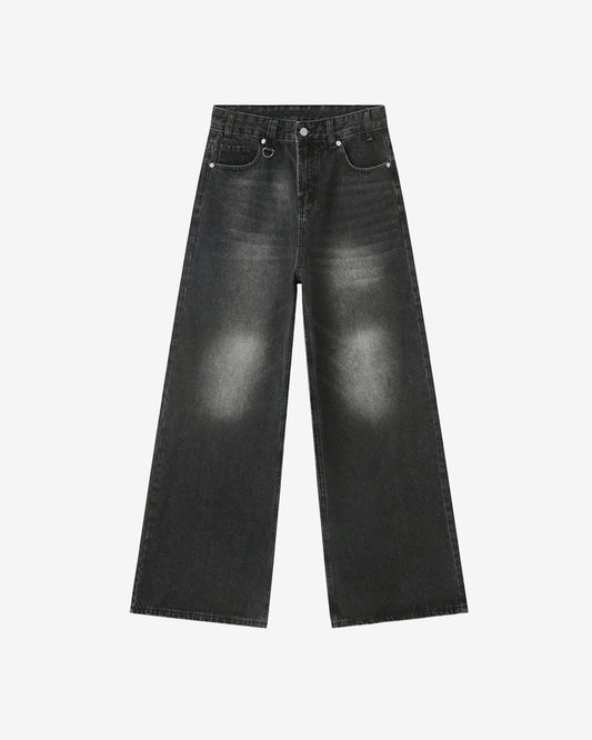 LOOSE JEANS